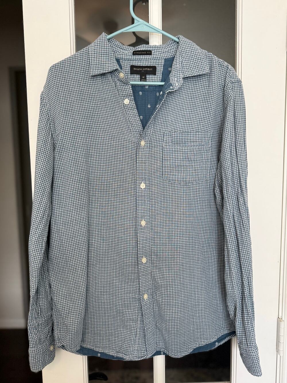 Banana Republic Men’s Standard Fit Button Down Shirt Blue Check Cotton Size M